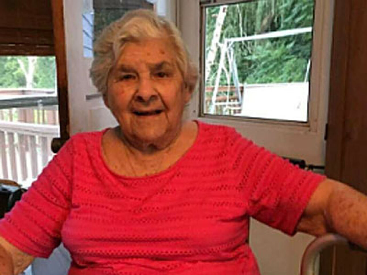 Louise DeCicco Kahlstorf, 94
