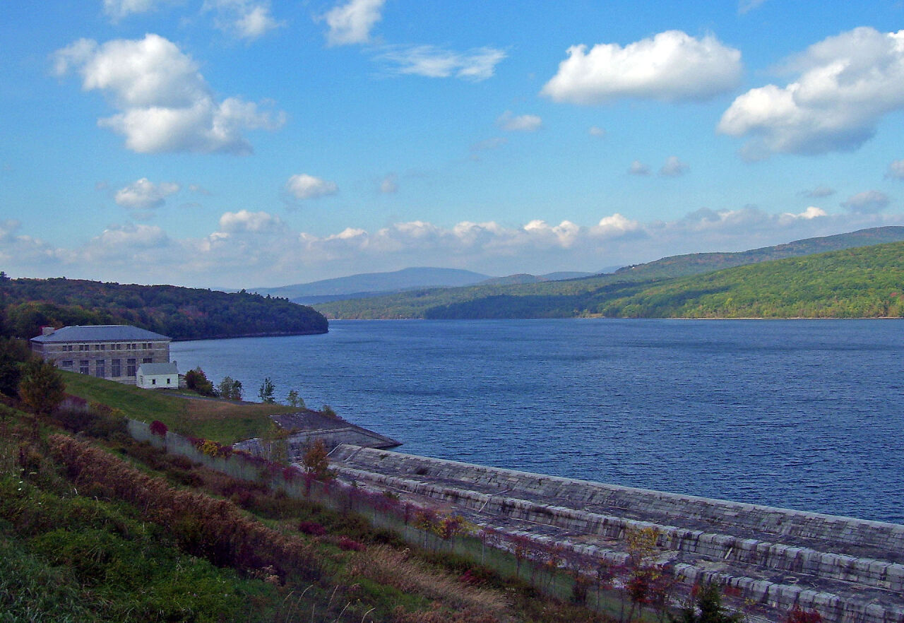 City to Expand Broadband in Watershed Region